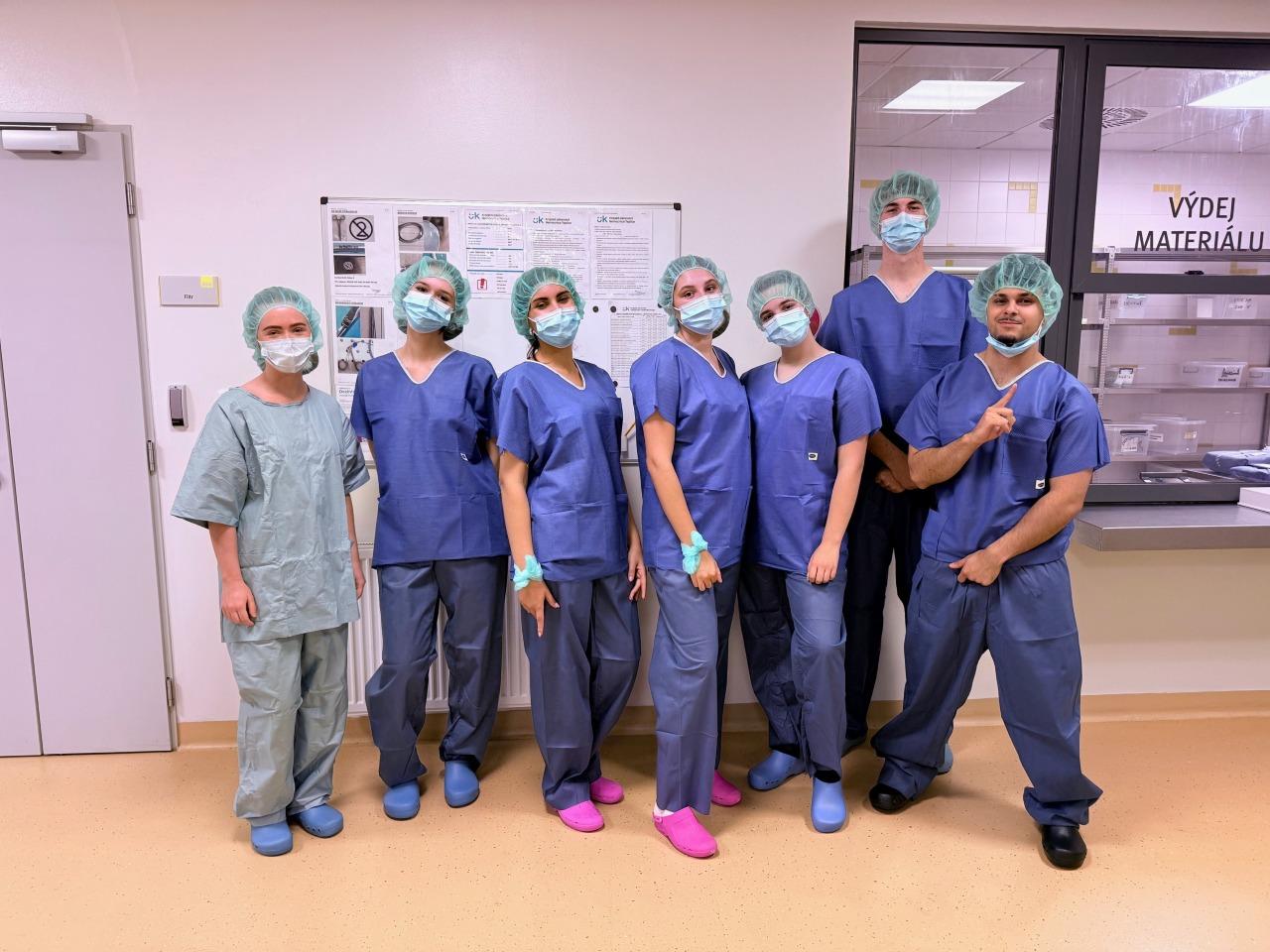 Student Biskupského gymnázia nahlédli do světa medicíny 