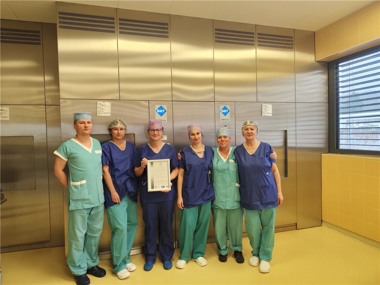 Centrální sterilizace v Teplicích získala Certifikát ISO 13485