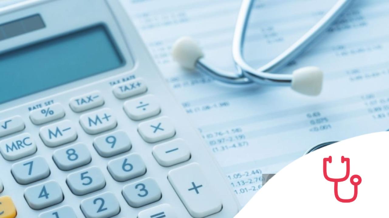 Platy zdravotních sester v roce 2026: Co ovlivňuje vaši výplatu?