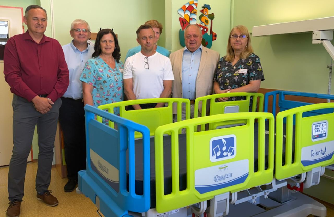 Dětské oddělení má díky Centrothermu nové rostoucí lůžko
