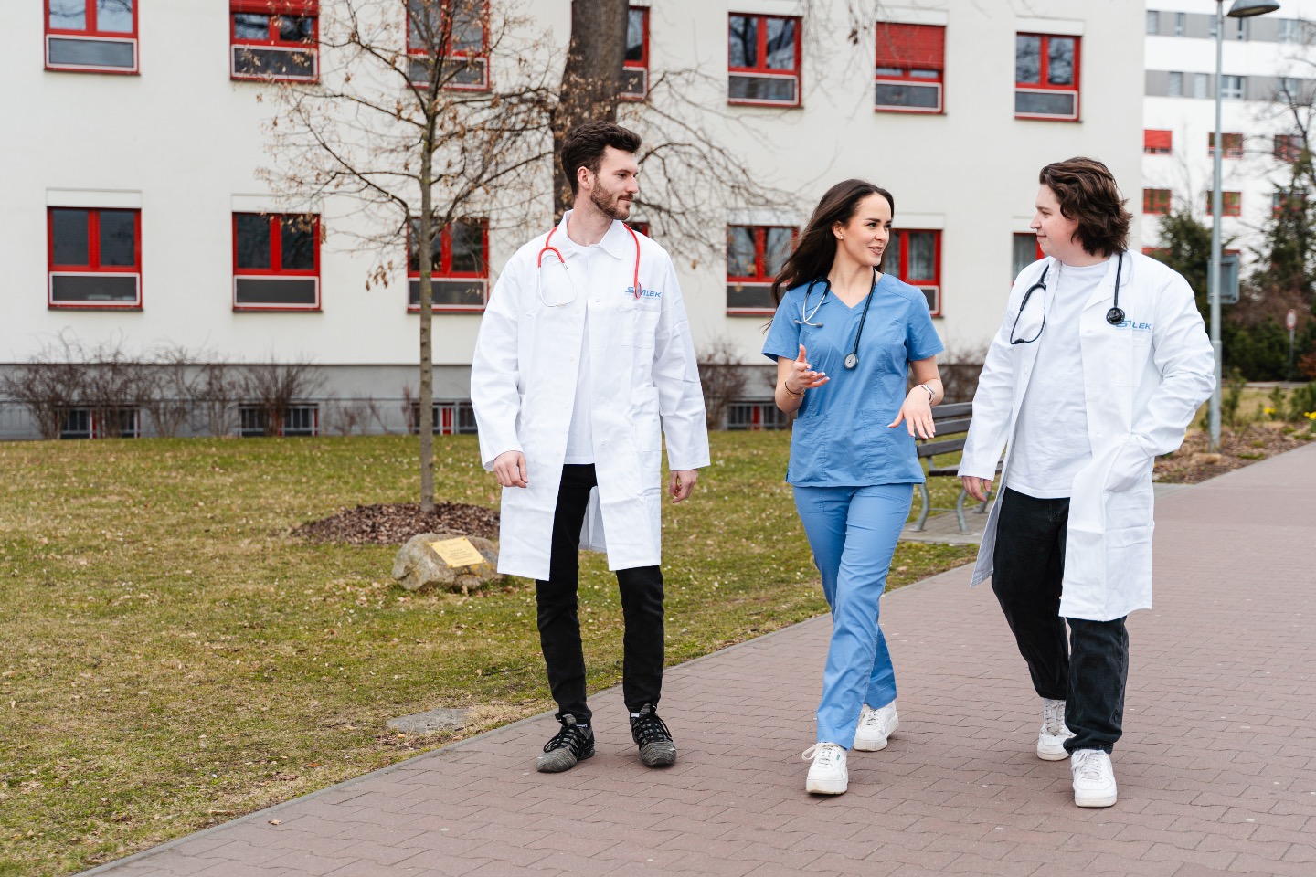 Competency-based vs. Humiliation-based vzdělávání v medicíně: Dvě tváře jednoho oboru